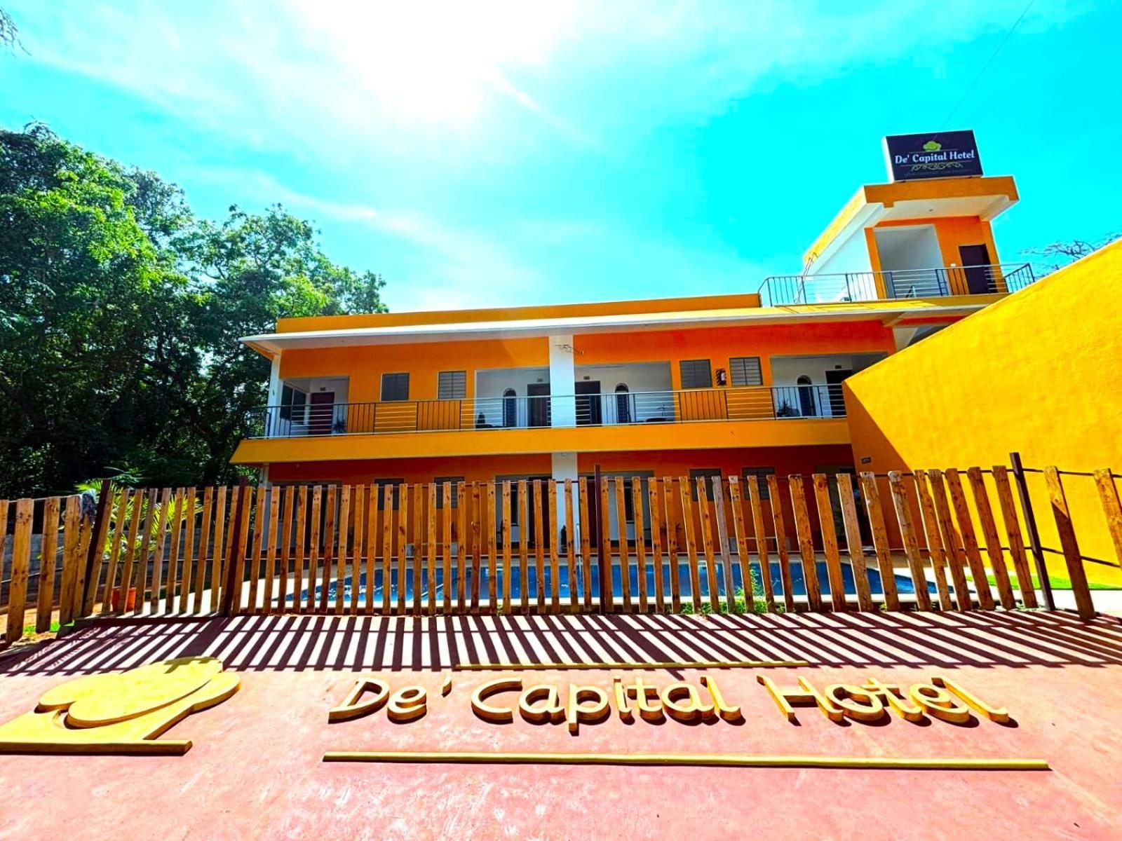 De' Capital Hotel Pondicherry Ngoại thất bức ảnh