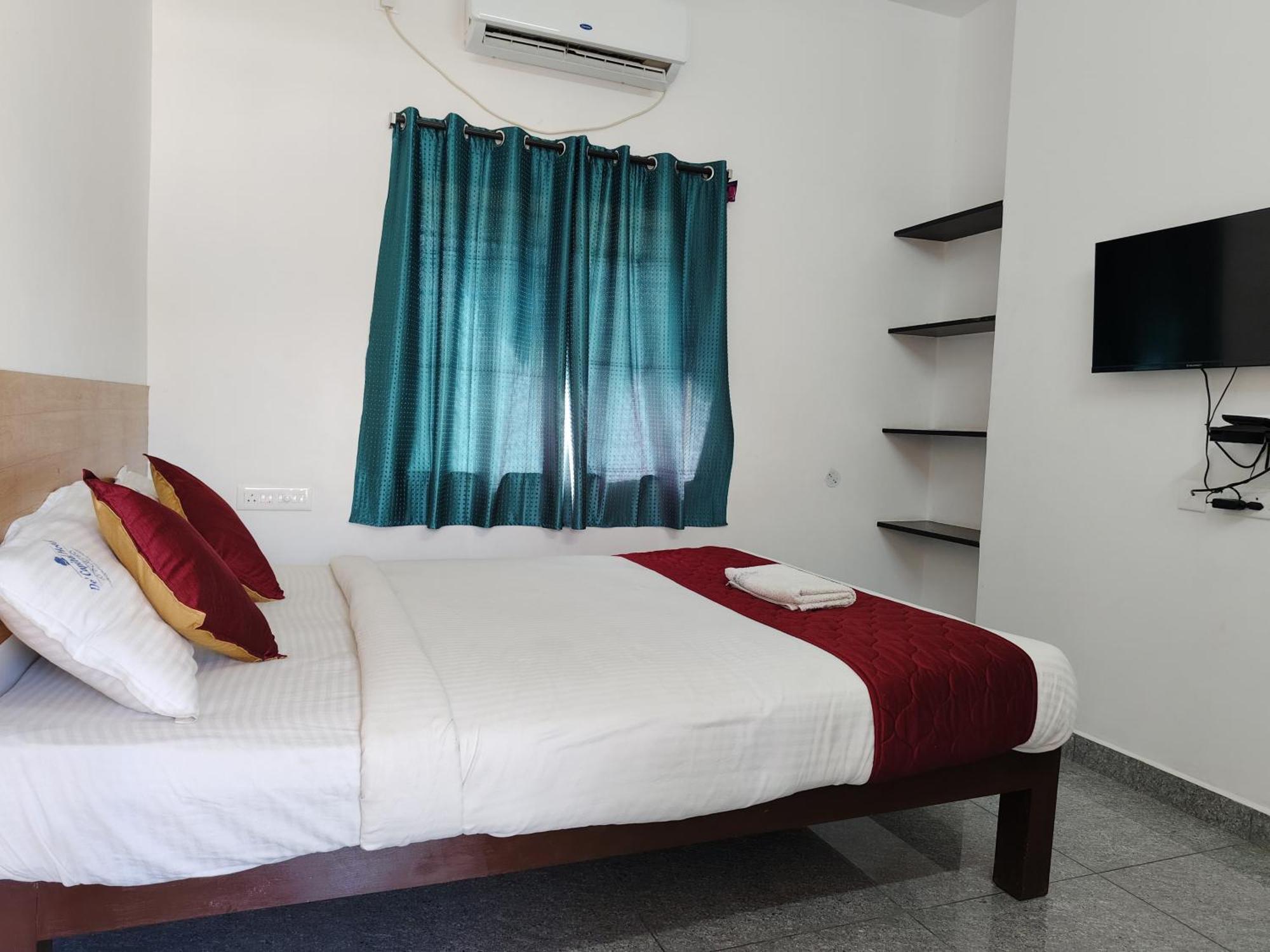 De' Capital Hotel Pondicherry Ngoại thất bức ảnh