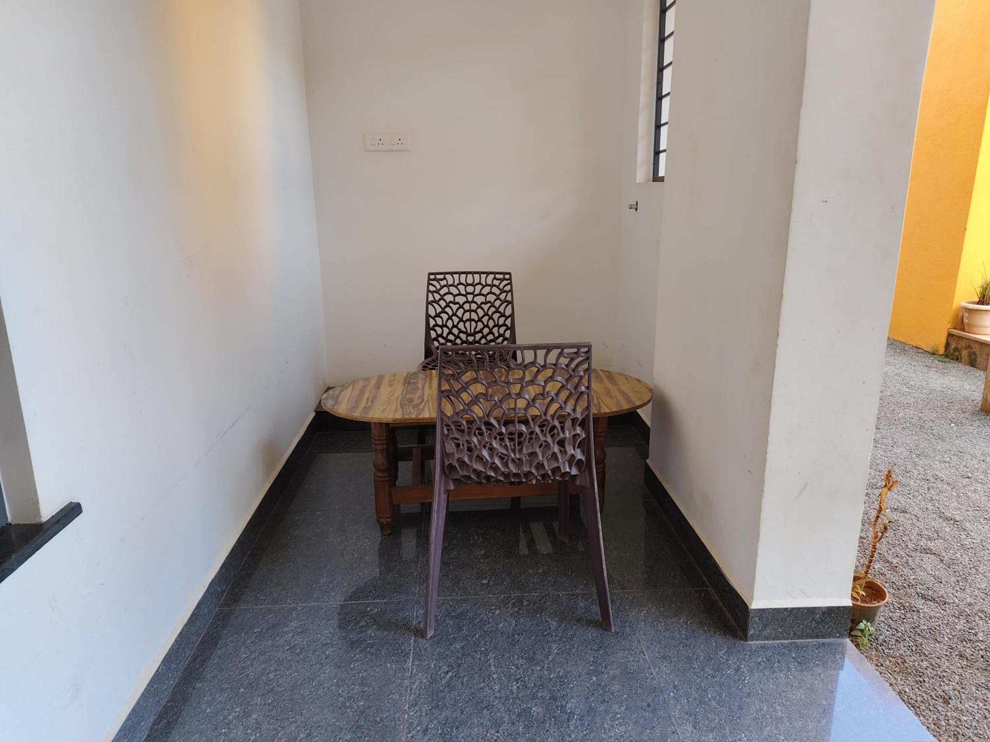 De' Capital Hotel Pondicherry Ngoại thất bức ảnh