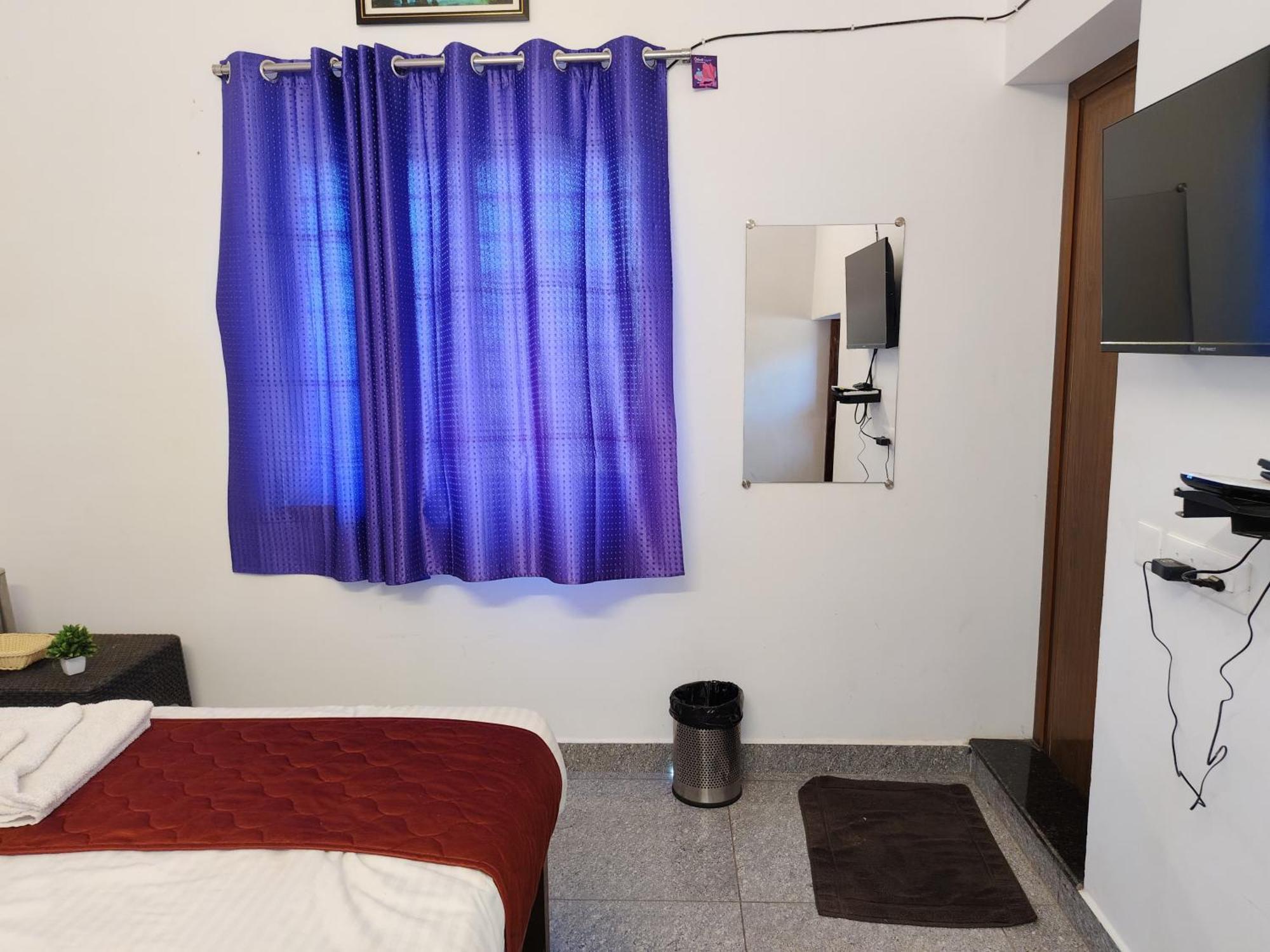 De' Capital Hotel Pondicherry Ngoại thất bức ảnh